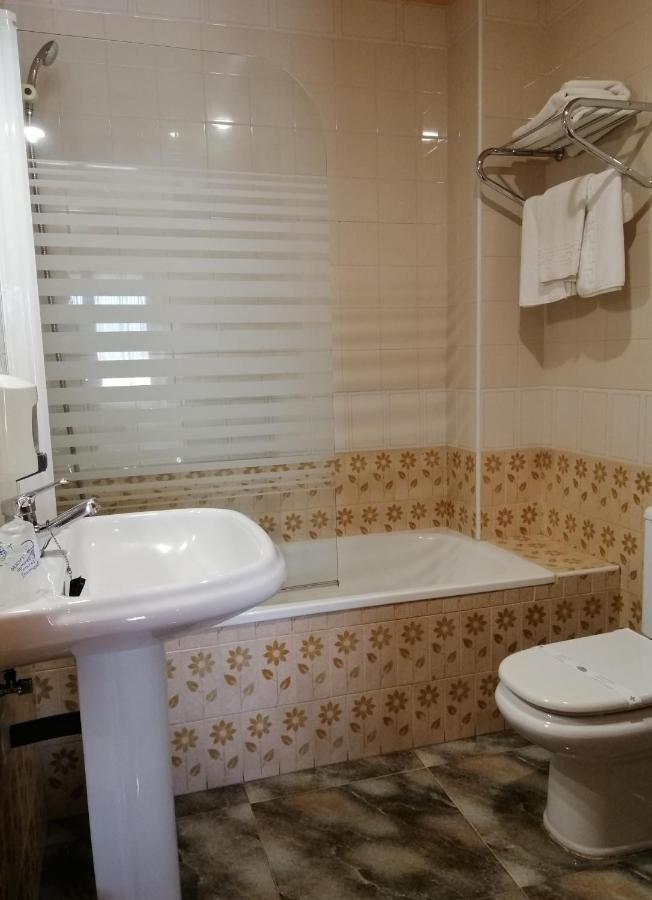Hotel Rural Lajafriz Fornillos de Aliste Esterno foto