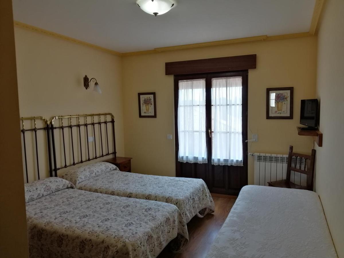 Hotel Rural Lajafriz Fornillos de Aliste Esterno foto