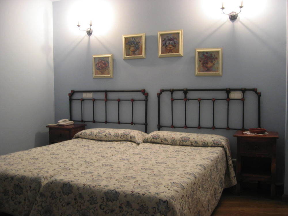 Hotel Rural Lajafriz Fornillos de Aliste Esterno foto